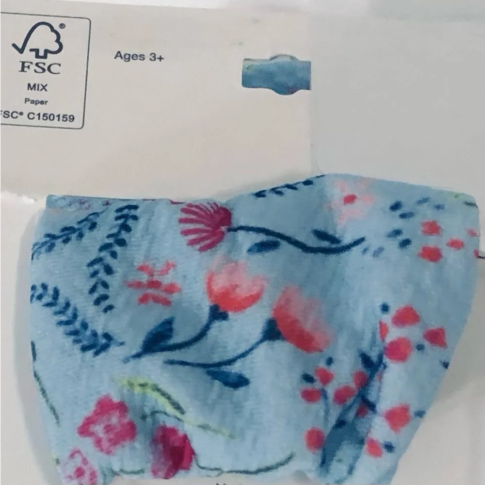 Girl’s head wrap with giant bow blue floral. Age 3up